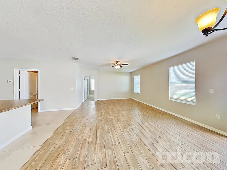 509 Hartford Heights St — Photo 3