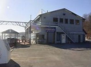 1 Oakes Rd, Highland, NY 12528