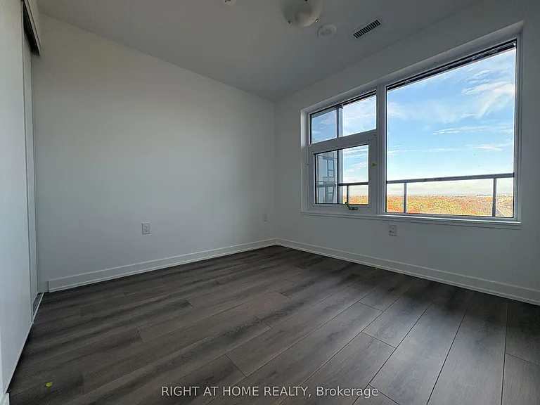 7439 Kingston Rd #1016 — Photo 9