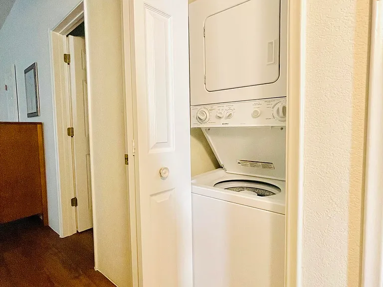 5750 N Camino Esplendora #203 — Photo 15