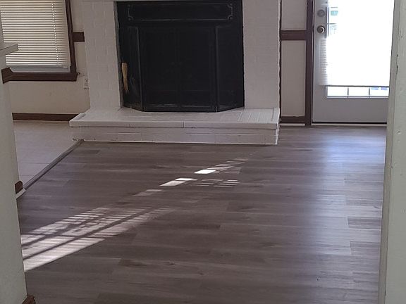 4th image of 5691 Campus Dr #1