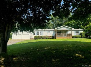 10654 Swamp Rd, Fredonia, NY 14063