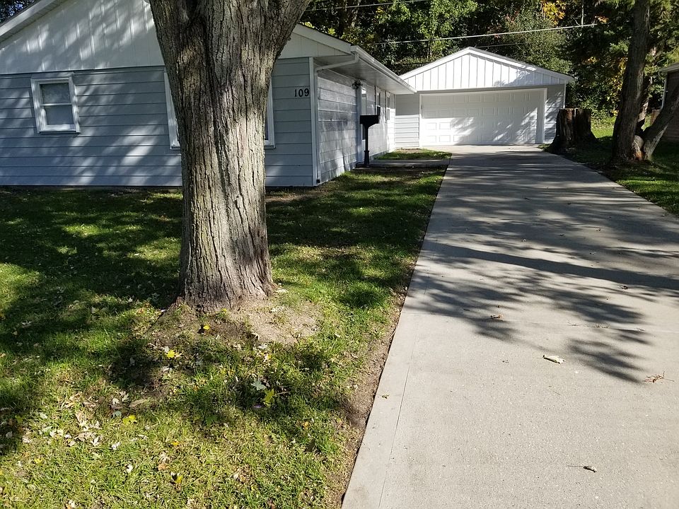 1st image of 109 Birch St