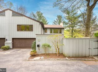 22 Brandywine Falls Rd, Wilmington, DE 19806