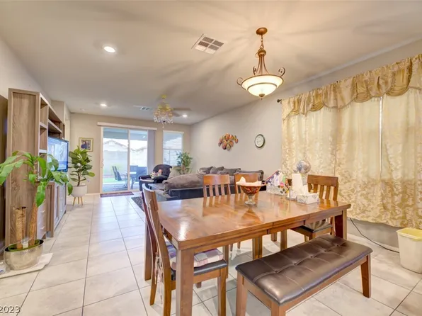 4327 Eatons Ranch Ct, North Las Vegas, NV 89031