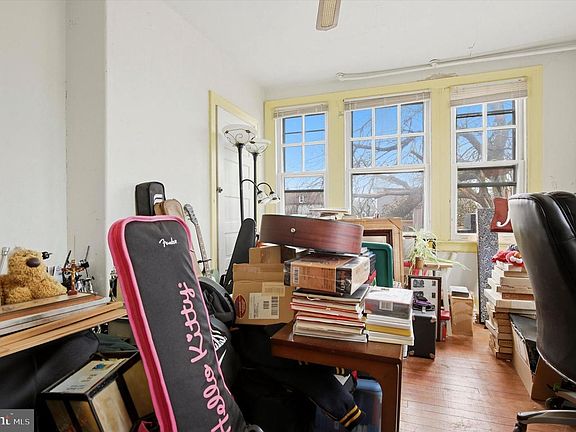 5th image of 257 Cadwalader Ave
