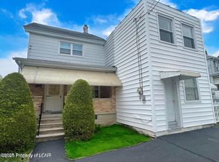 1009 Peace St, Hazleton, PA 18201