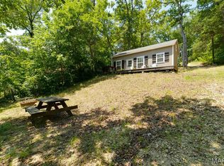 7557 Woodland Dr, Cedar Hill, MO 63016