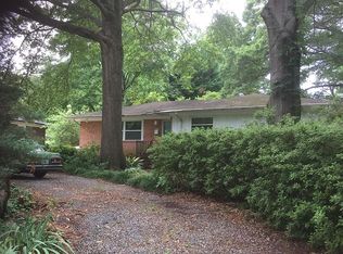 3133 Dunaire Dr, Charlotte, NC 28205