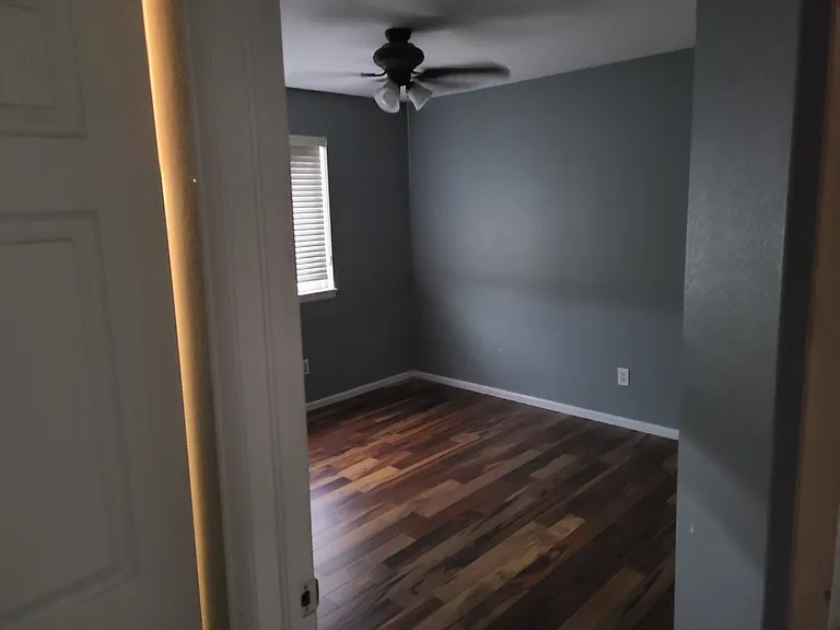 14922 E Maple Pl — Photo 2