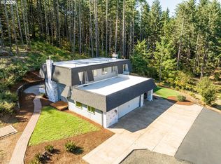 381 Talemena Dr, Cottage Grove, OR 97424