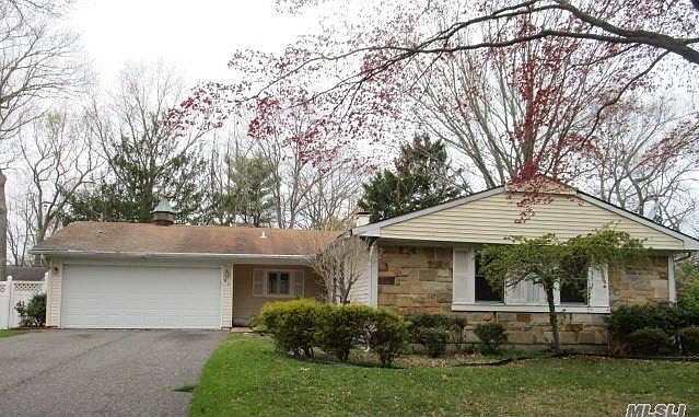 1st image of 62 Wedgewood Dr