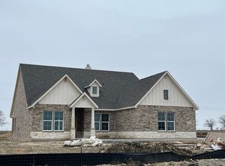 4124 Sanger Meadow Dr, Sanger, TX 76266