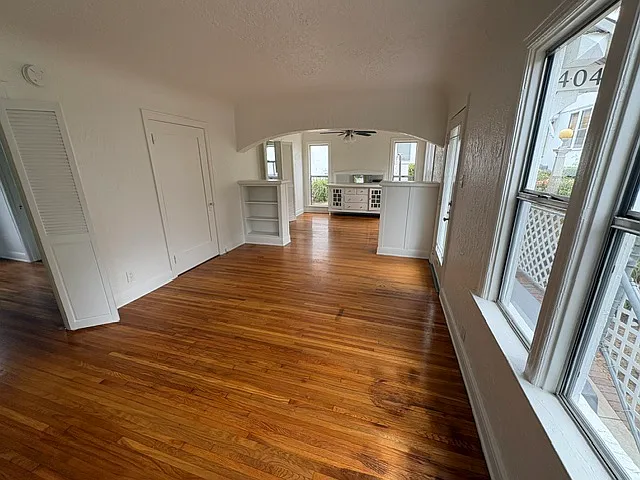 1404 Edgecliffe Dr #1404 — Photo 10