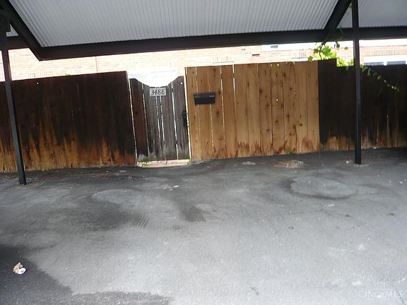 5th image of 3488 Sunbury Ln #325