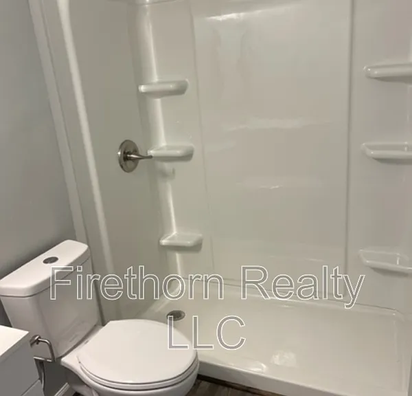 2554 Mount Auburn St #B — Photo 7