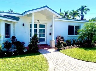 255 Ridgewood Rd, Key Biscayne, FL 33149