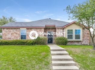 1611 Emily Ln, Seagoville, TX 75159