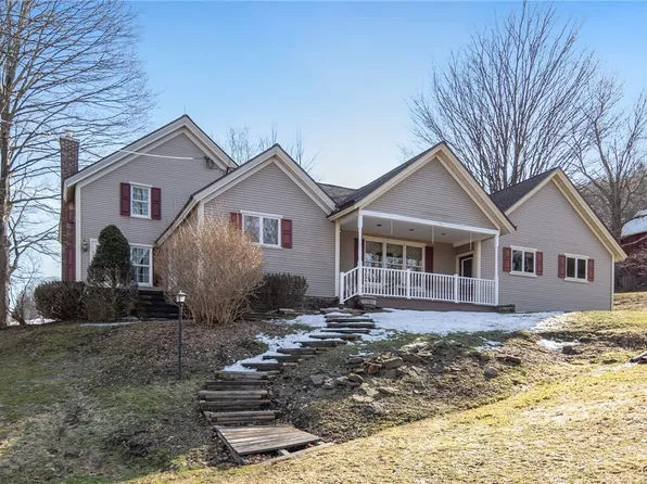 3187 Clute Rd, Cortland, NY 13045