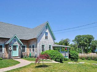40 Stillman Rd, Saunderstown, RI 02874