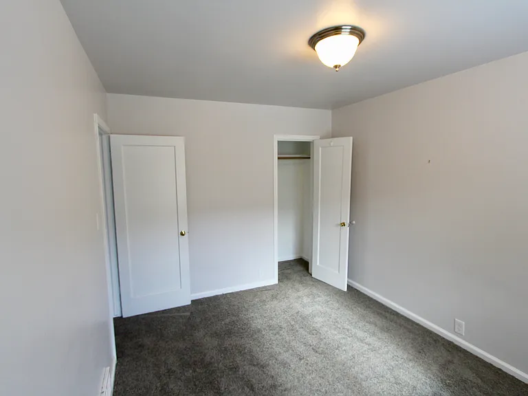 1832 S 1800 E — Photo 9