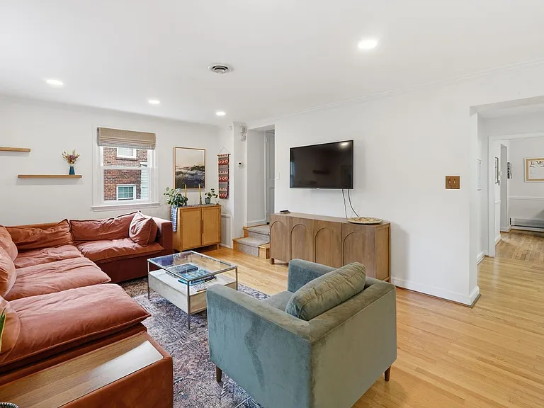 8007 Wildwood Dr — Photo 10