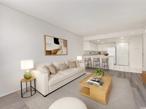 1314 Kalakaua Ave APT 707, Honolulu, HI 96826