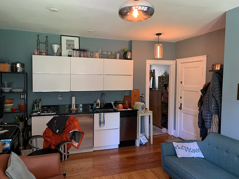 10 Dana St #9 — Photo 2