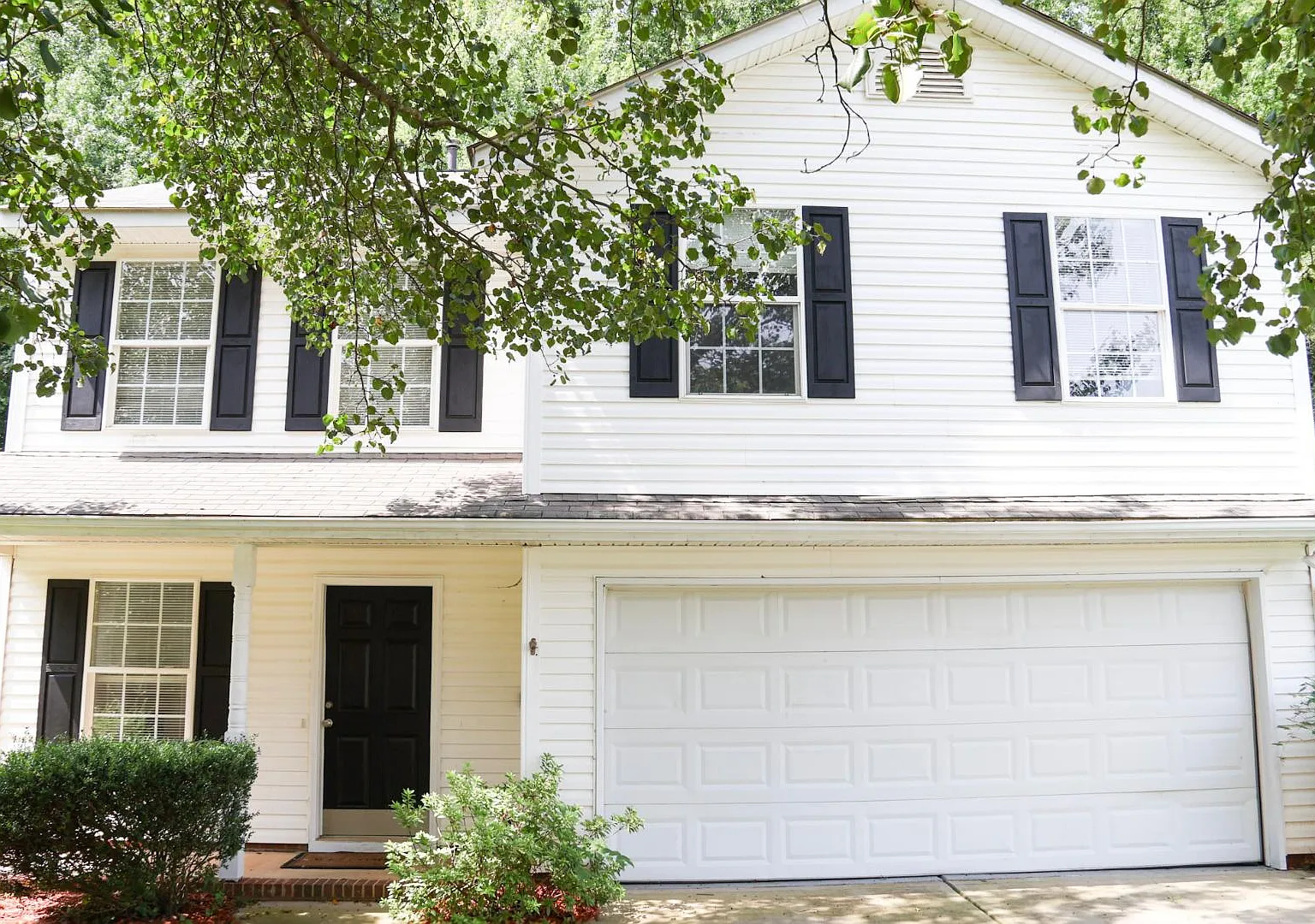 2114 Pleasant Dale Dr. — Photo 1