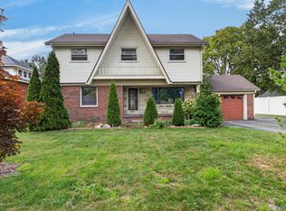12060 Craig St, Romulus, MI 48174