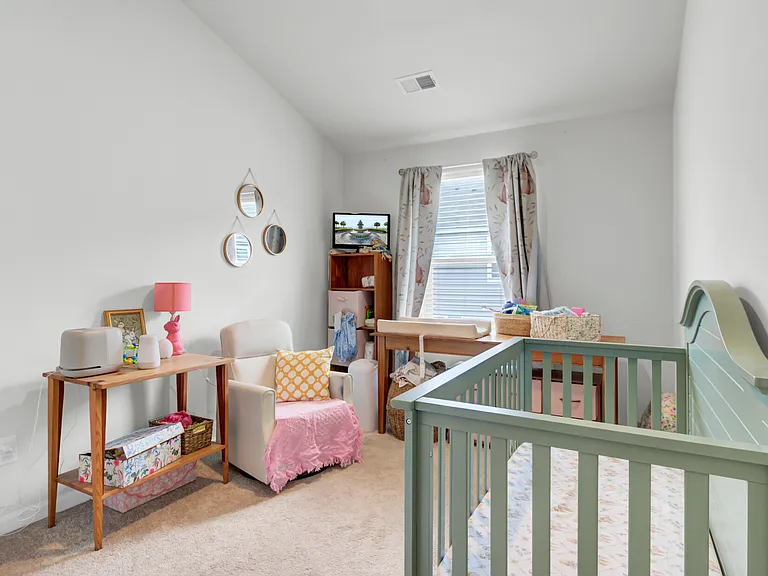 102 Rosefield Ct — Photo 12