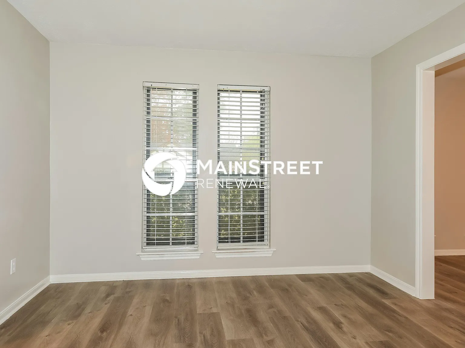 25414 Foxbriar Lane — Photo 2