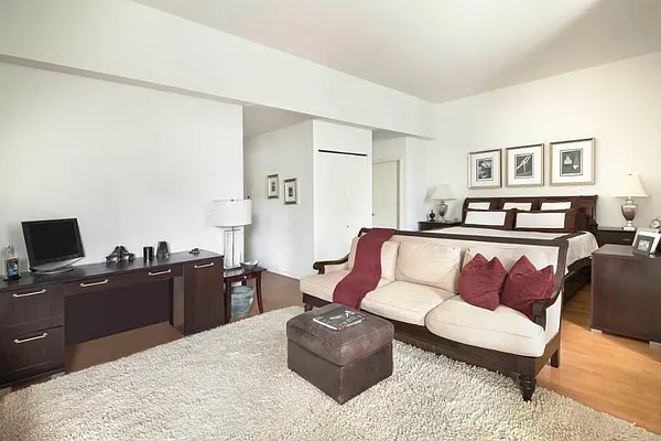 Rented by Town Residential | media 4