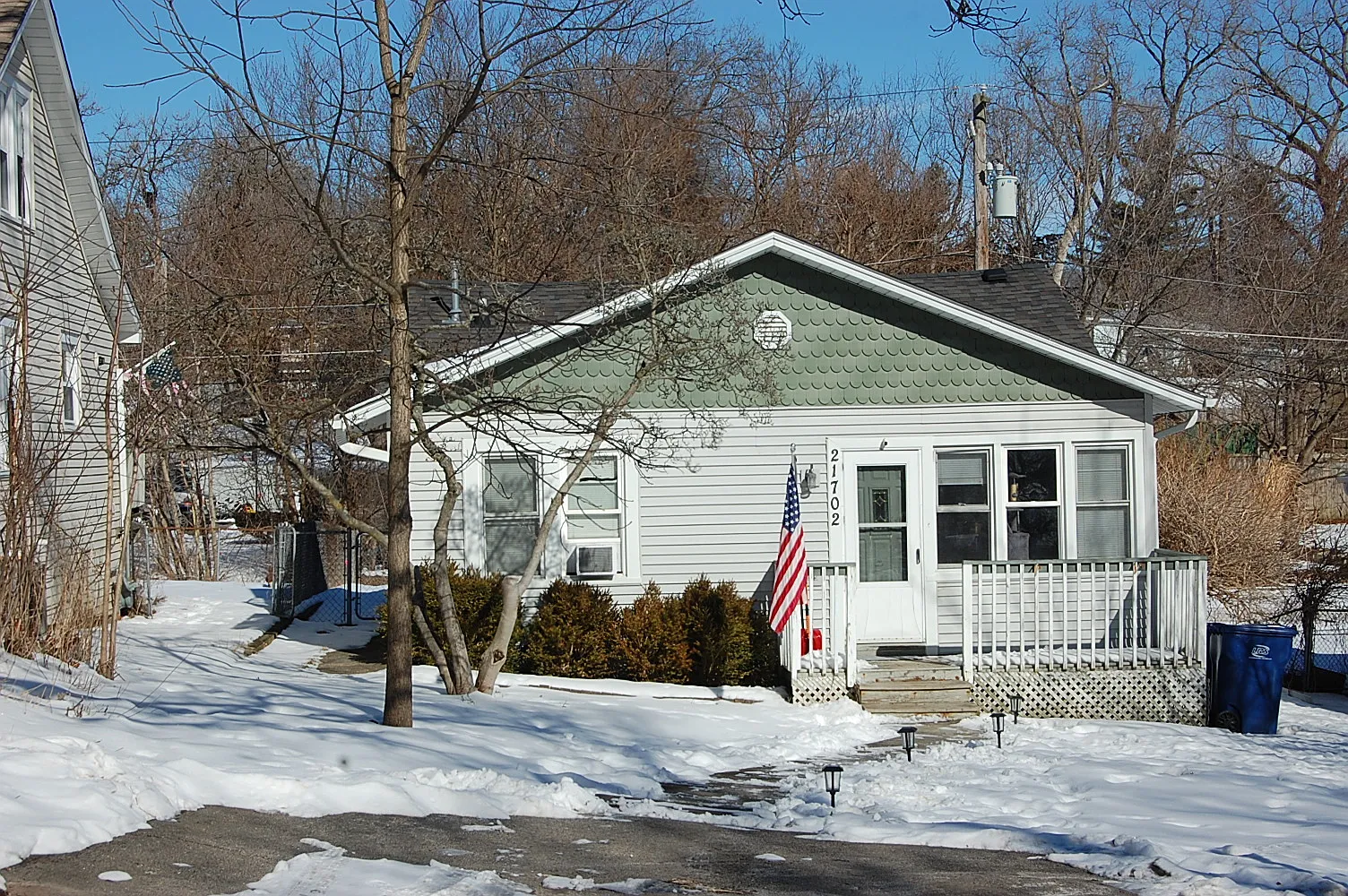 21702 W Edgewood Ave photo 1