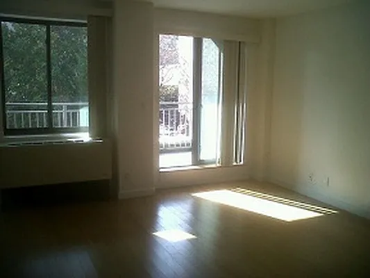 Rented by Maison International | media 19