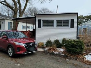 1940 London Line #13, Sarnia, ON N7W1B5