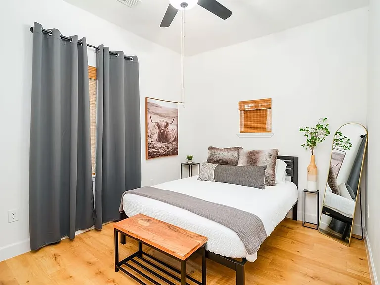 502 Dark St — Photo 13