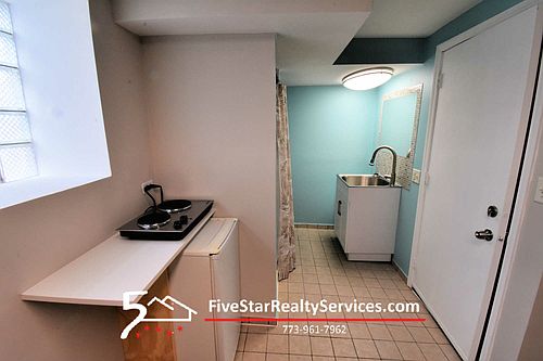 2nd image of 3443 W Parker Ave