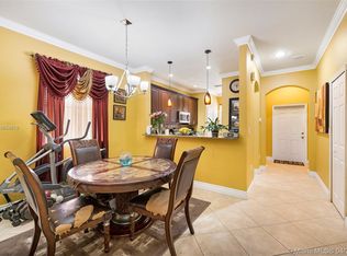 8919 SW 18th St #407, Miramar, FL 33025