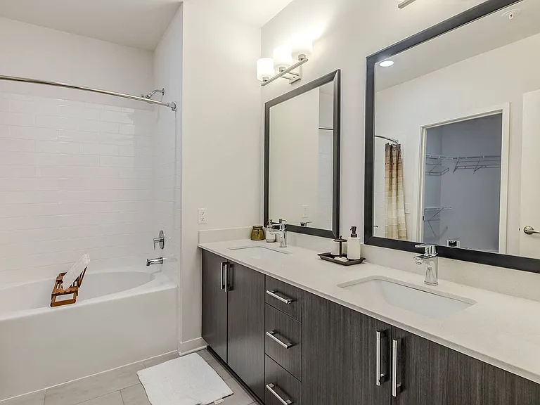 Willis Avondale Estates Apartments — Photo 7