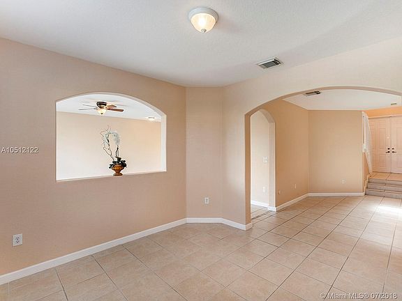 2nd image of 7552 NW 113th Ct