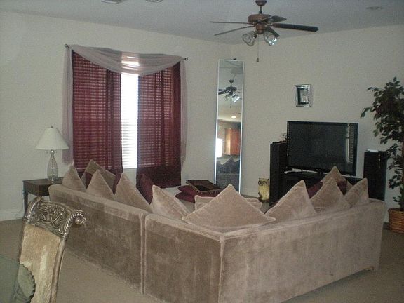 2nd image of 7011 Beacon Dr