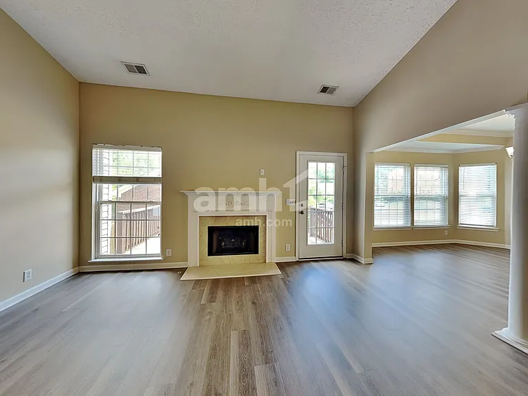 7269 Autumn Crossing Way — Photo 8