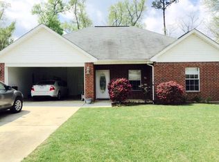 18 Magenta Ln, Picayune, MS 39466