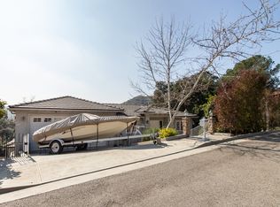 2901 Greenwich Rd, Glendale, CA 91206