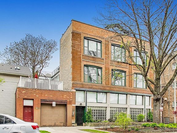 2nd image of 1757 W Sunnyside Ave #D