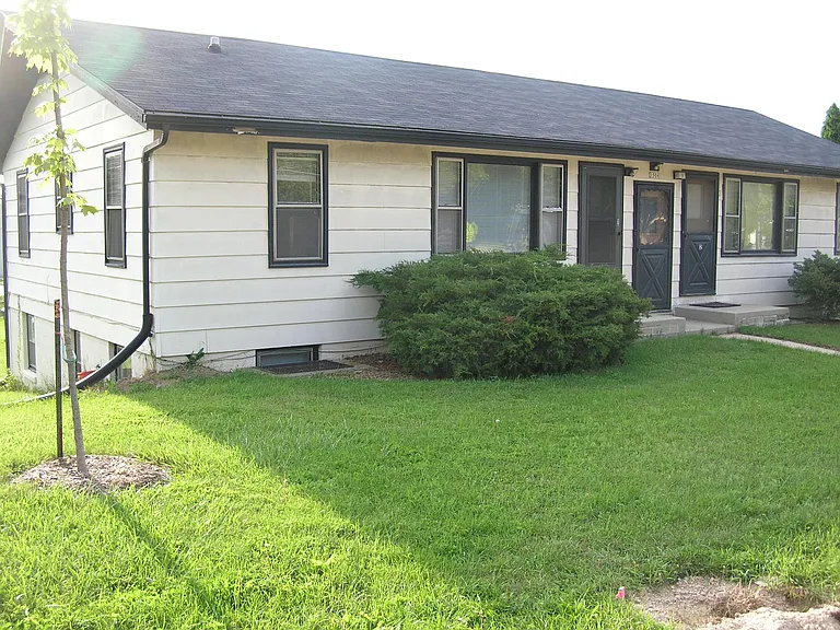 1504 Eder Ln #4 — Photo 11