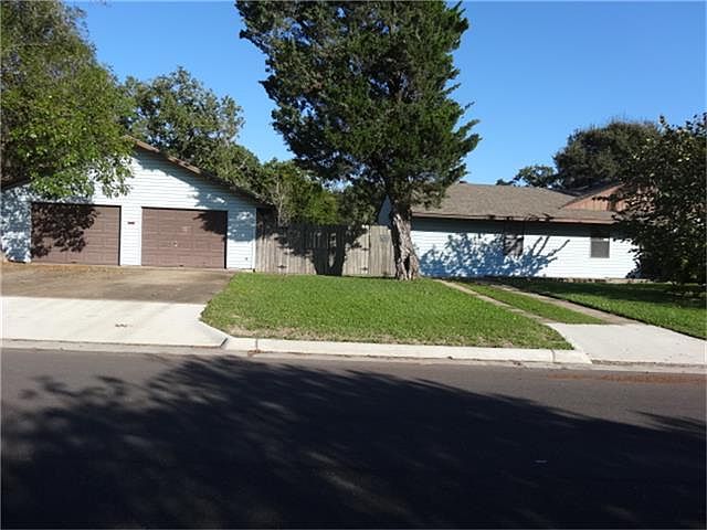 1st image of 1226 13th Ave N