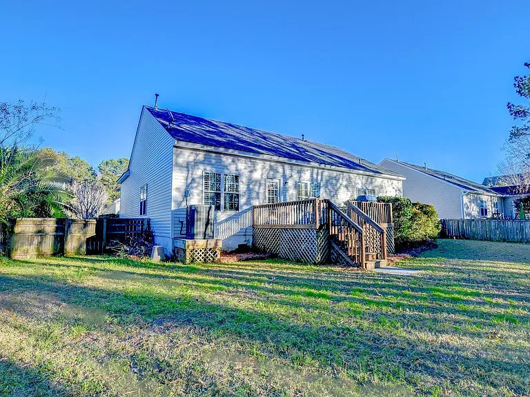 2105 Summerwood Dr — Photo 38