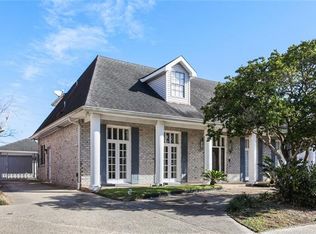 32 Verde St, Kenner, LA 70065